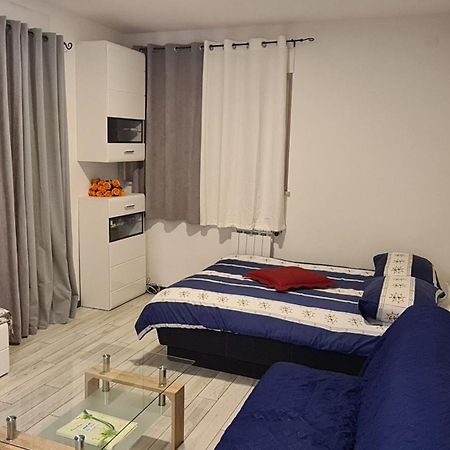Apartments Peti 普拉 客房 照片