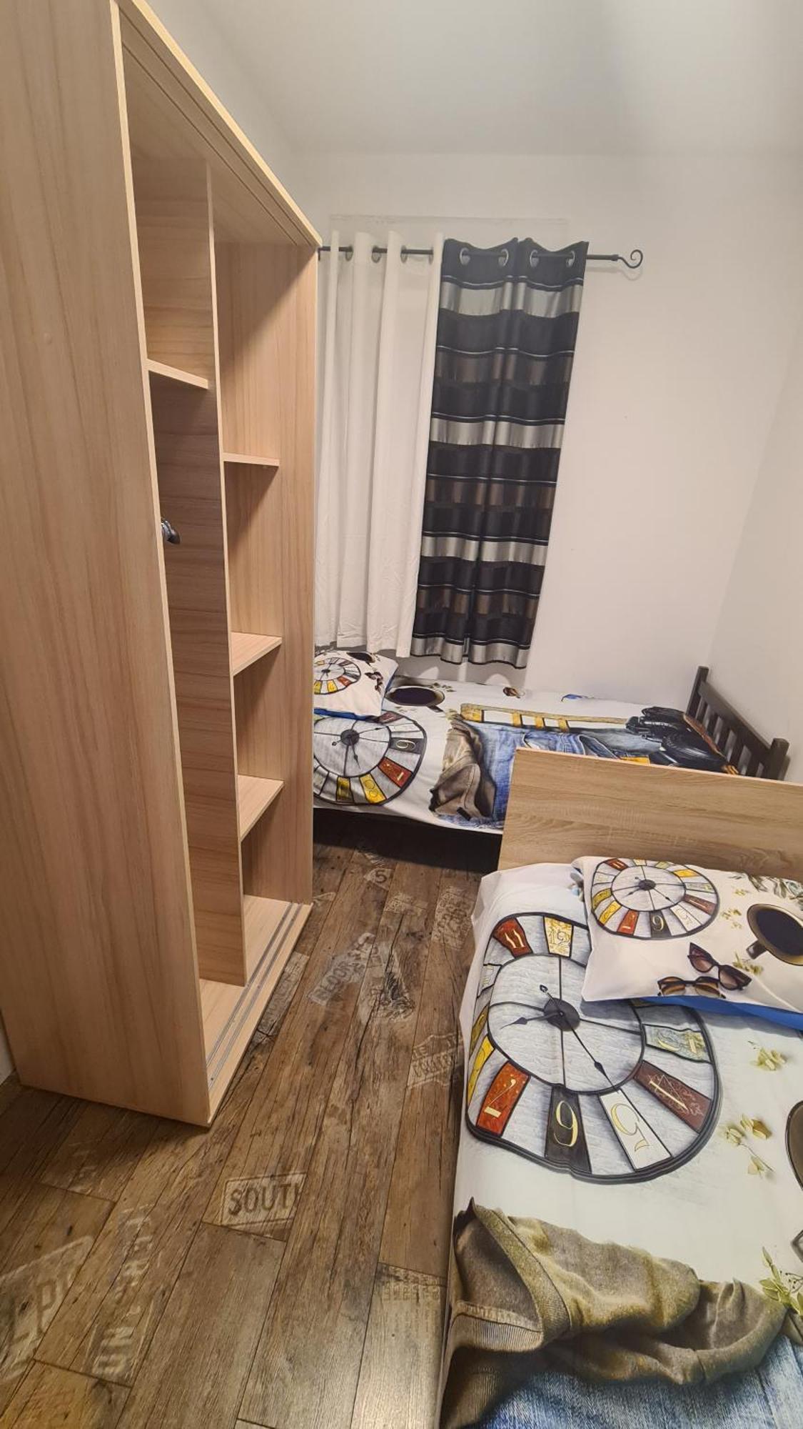 Apartments Peti 普拉 客房 照片