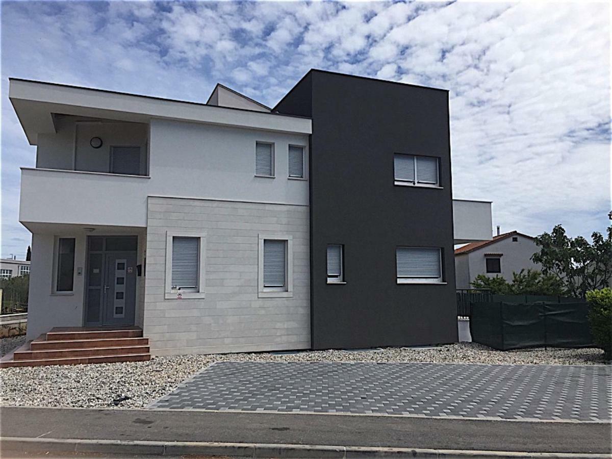 Apartments Peti 普拉 外观 照片